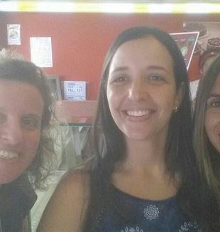 Claudiana, Julia e Anelise, participantes do grupo "Mamães a bordo".